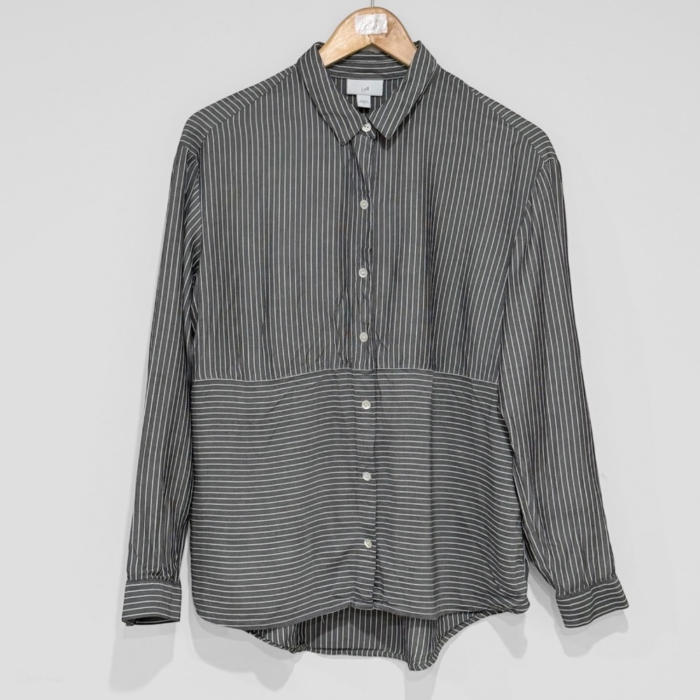 J. Jill Women's Charcoal/Grey & White Striped Rayon Button Down Shirt Size M